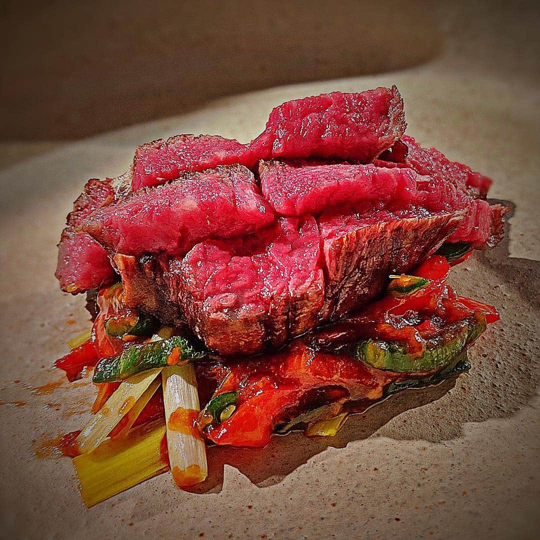 堀江貴文さんのインスタグラム写真 - (堀江貴文Instagram)「#美味しくないわけがない #wagyu #wagyumafia #和牛青椒肉絲 #どんな料理と合わせても美味しい和牛です」3月18日 14時19分 - takapon_jp
