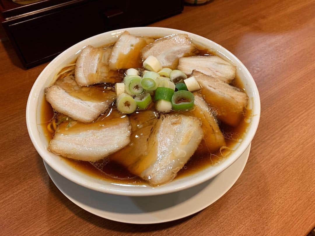 DJ MEGURUのグルメインスタ