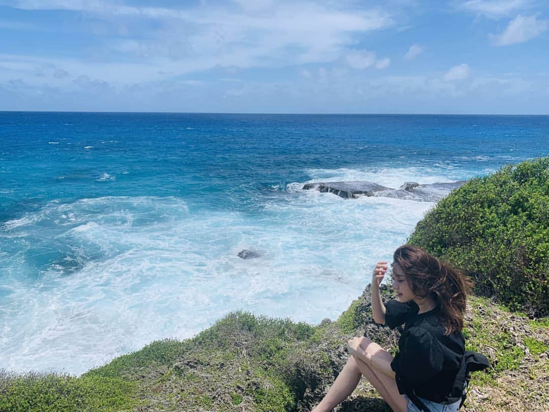 ユラさんのインスタグラム写真 - (ユラInstagram)「내가 본 바다중 괌바다가 최고이쁘다...😍 #guam」3月18日 14時16分 - yura_936