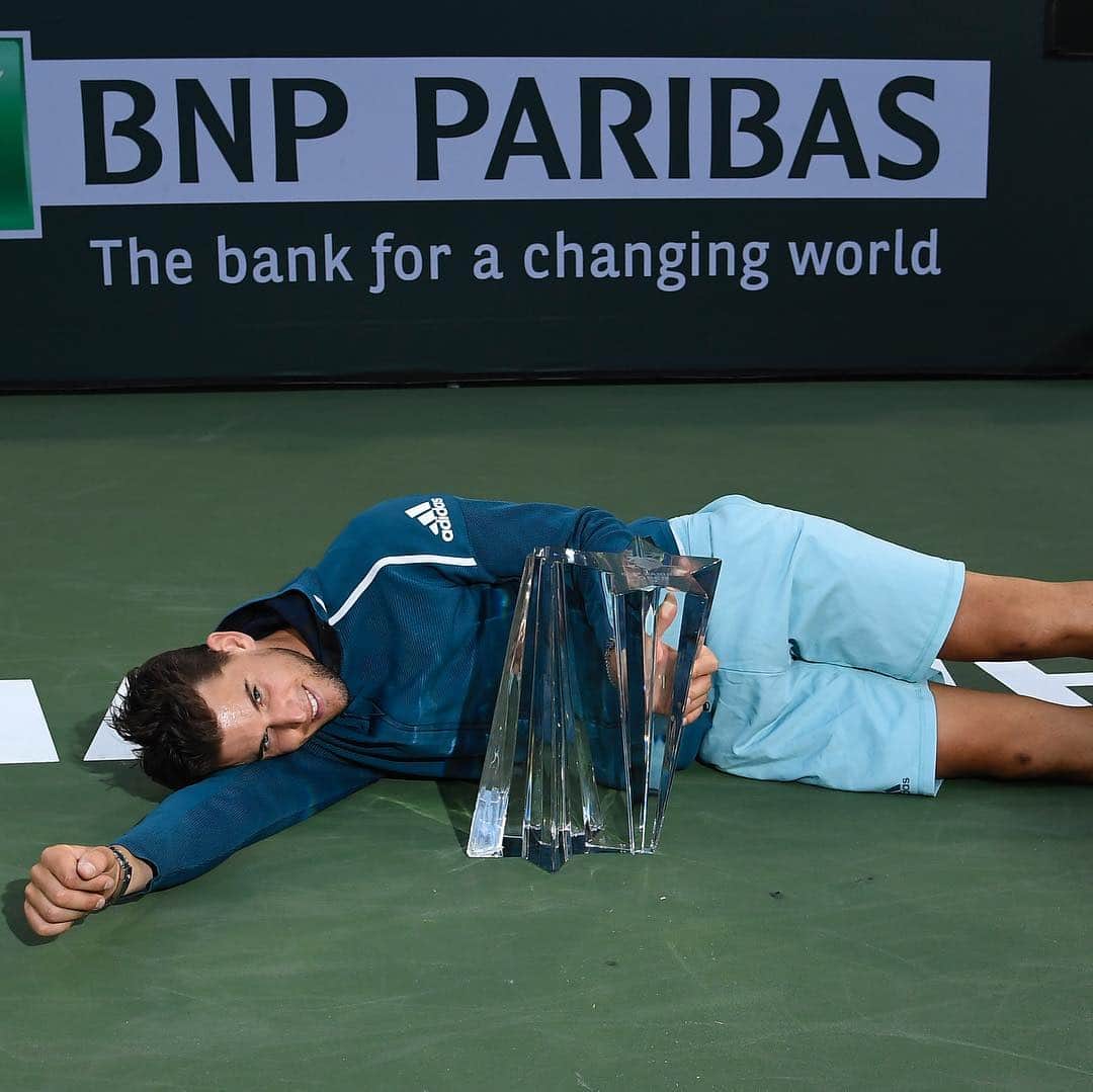 ATP World Tourさんのインスタグラム写真 - (ATP World TourInstagram)「🔟 of the best 📸 from the @bnpparibasopen 🙌 . What was your fave moment from the desert? 🏝 . #BNPPO19 | #TennisParadise」3月19日 0時01分 - atptour