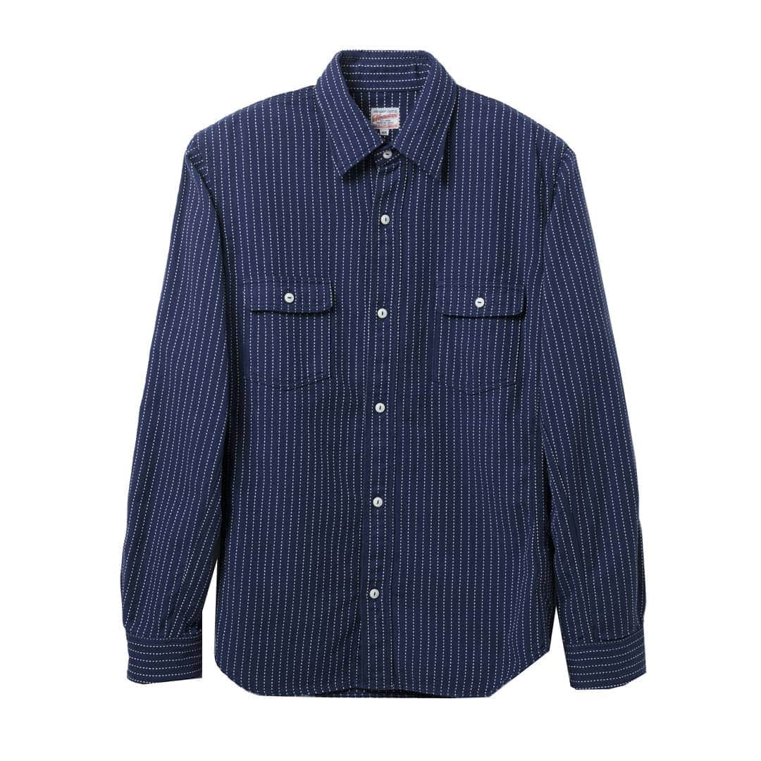 momotarojeansのインスタグラム：「05-212 Stripe lagran sleeve shirts D.Blue / Blue  #kojima #kurashiki #okayama #jeans #denim #denimday #denimporn #denimhead #selvedge #selvage #selvedgedenim #selvedgeforum #denimevolution #selvedgemurah #unionspecial #goingtobattle #madeinjapan #japanesedenim #fading #naturalfading #madebyhand #madeinjapan #jeanslife #vintagejeans #fade #selvedge #mensweardaily」