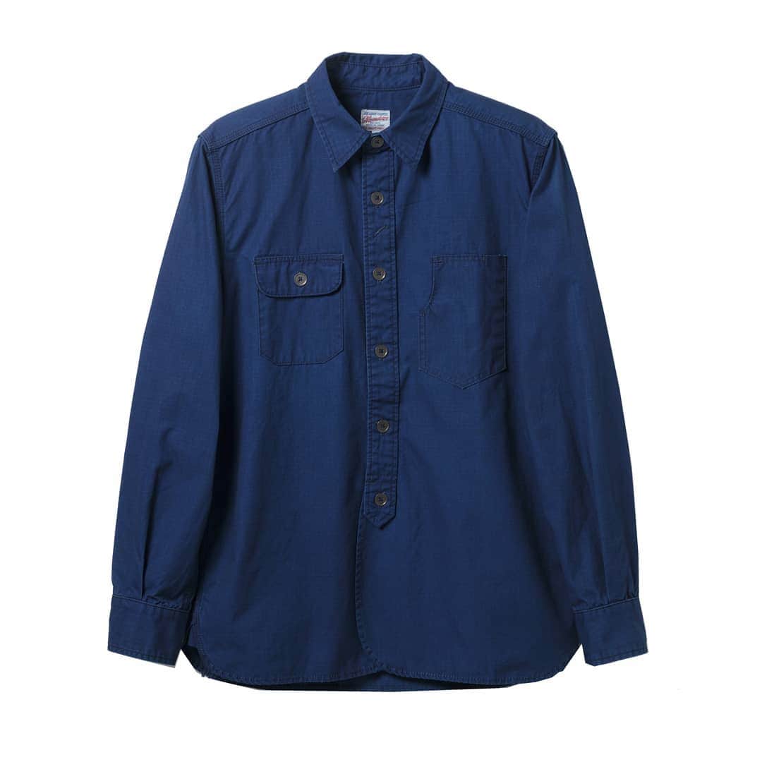 momotarojeansのインスタグラム：「05-211 Indigo rip stop shirts  #kojima #kurashiki #okayama #jeans #denim #denimday #denimporn #denimhead #selvedge #selvage #selvedgedenim #selvedgeforum #denimevolution #selvedgemurah #unionspecial #goingtobattle #madeinjapan #japanesedenim #fading #naturalfading #madebyhand #madeinjapan #jeanslife #vintagejeans #fade #selvedge #mensweardaily」