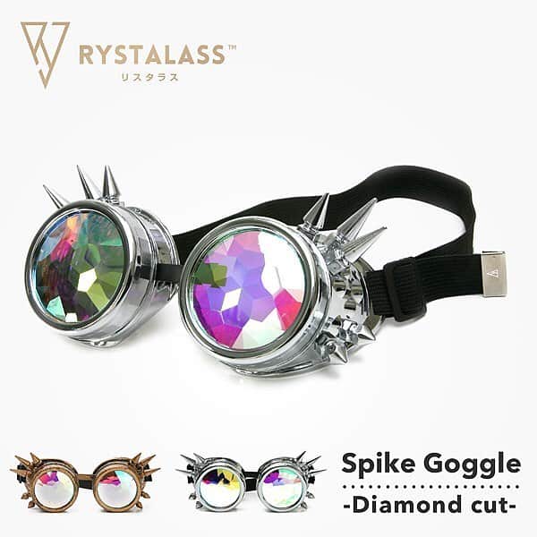 Pupa~のインスタグラム：「ファッションも変わるこの季節 キラリと輝く万華鏡のようなメガネ 2,980→1,980円 価格変更しました。 人気のスパイクglassも2,980円！ 次回入荷は未定なので売り切れ前にどうぞ〜😄 . . . . . #sunglass #ミラーボール #万華鏡 #カレイドスコープ #サングラス #テレイドスコープ #カラーサングラス #ファッション #fashion #instagram #セレブ #tiktok #メガネコーデ #eyewear #glasses #glassesfashion #glasseslover #sunglasstyle #shades #サングラス男子 #サングラス女子 #メガネ #サングラス女子 #pupa #pupa_glasses #happyjoint #シンプルコーデ #コーデ」