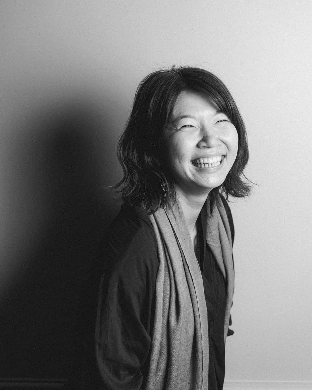 久保真人 / Masato Kuboさんのインスタグラム写真 - (久保真人 / Masato KuboInstagram)「愛すべきクッポグラフィーのみんな。  photo by Masato Kubo @kubo.mst  株式会社クッポグラフィー　2019 corporate gathering にて  #フォトスタジオ #写真館 #横浜 #横浜オフィス #沖縄フォトスタジオ #起業 #ベンチャー企業 #企業理念 #人事アーキテクチャ #採用 #マネジメント #会社 #パーティー」3月18日 17時15分 - kuppography