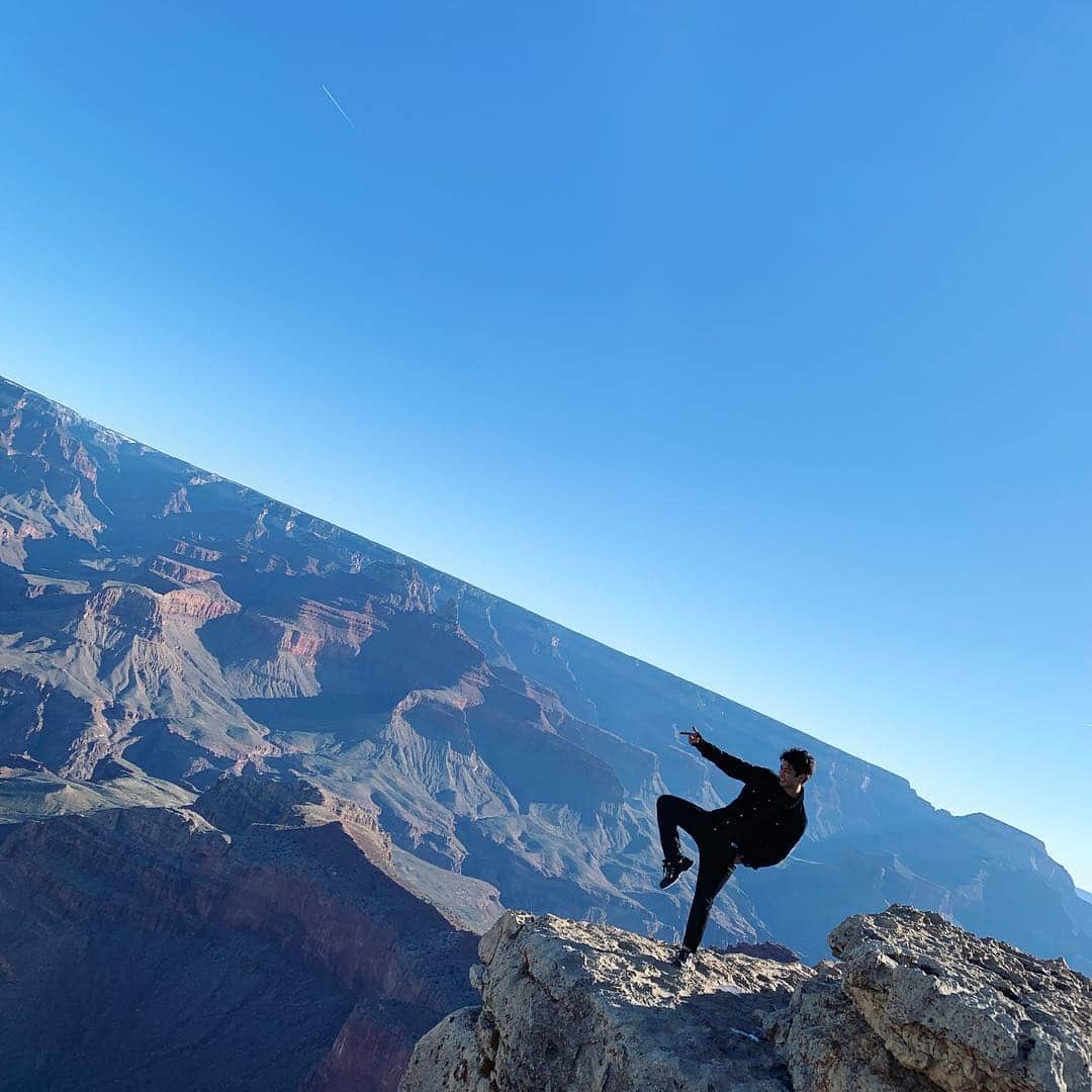 佐伯大地さんのインスタグラム写真 - (佐伯大地Instagram)「#Grand Canyon #すきすき #lovelove #少し大人になって #戻って来た #また必ずくるもん #大人6人 #絶景なんてもんじゃなくて #キャイキャイ ‪#俺たちは‬ ‪#いや‬ ‪#俺はやるんだ‬」3月18日 19時14分 - saeki_daichi_official