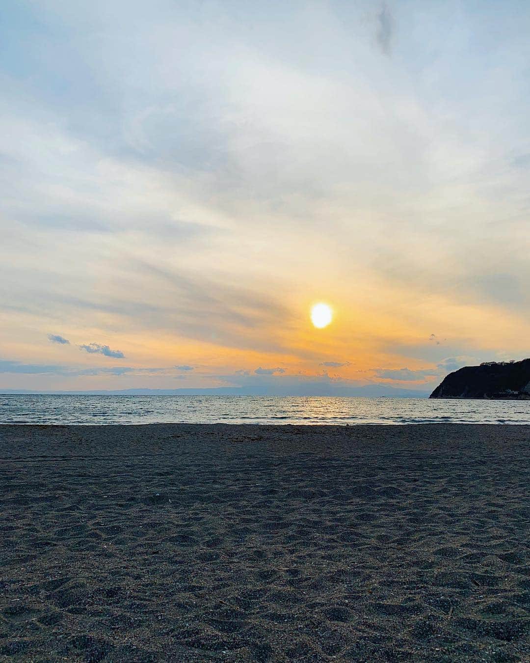 高木琢也さんのインスタグラム写真 - (高木琢也Instagram)「いい休日でした☀️ さぁ仕事だ‼️‼️ #sunset」3月18日 19時46分 - takagi_ocean