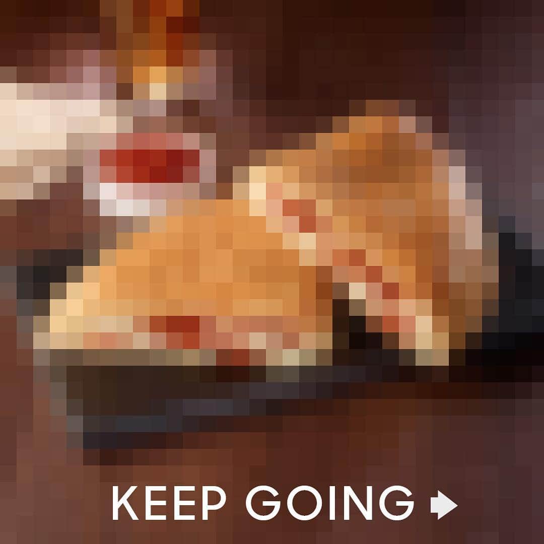 Pizza Hutさんのインスタグラム写真 - (Pizza HutInstagram)「Swipe to reveal our mystery item. Spoiler alert: you’re gonna like it. 😉」3月19日 1時20分 - pizzahut