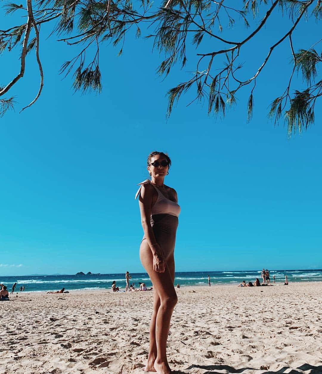 小竹麻美さんのインスタグラム写真 - (小竹麻美Instagram)「wategos beach💞 . #byronbay#australia#bustrip#trip#wategosbeach#beach#alexiastam#バイロンベイ#オーストラリア#アリシアスタン」3月18日 19時56分 - asamikotake