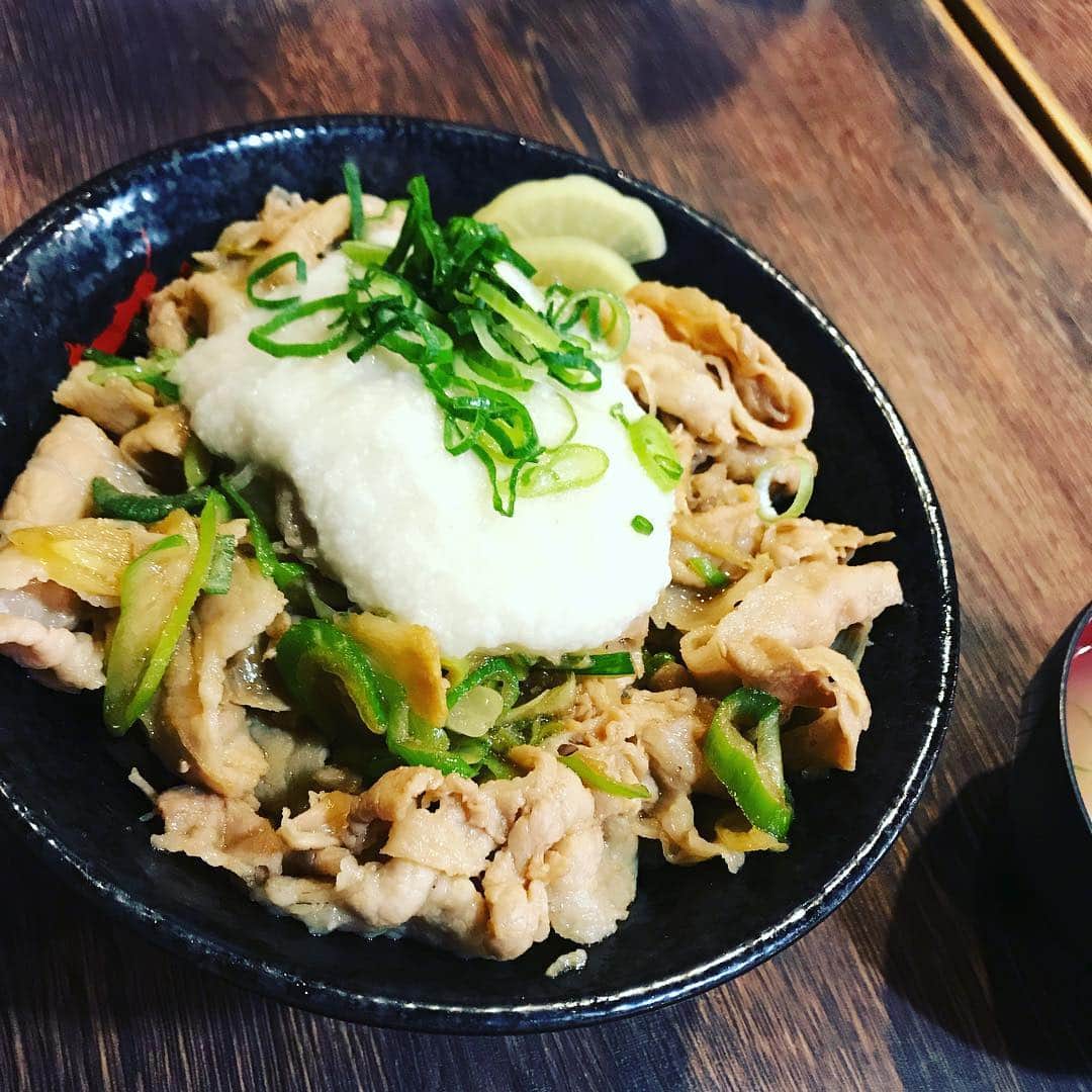 のインスタグラム：「#すた丼」