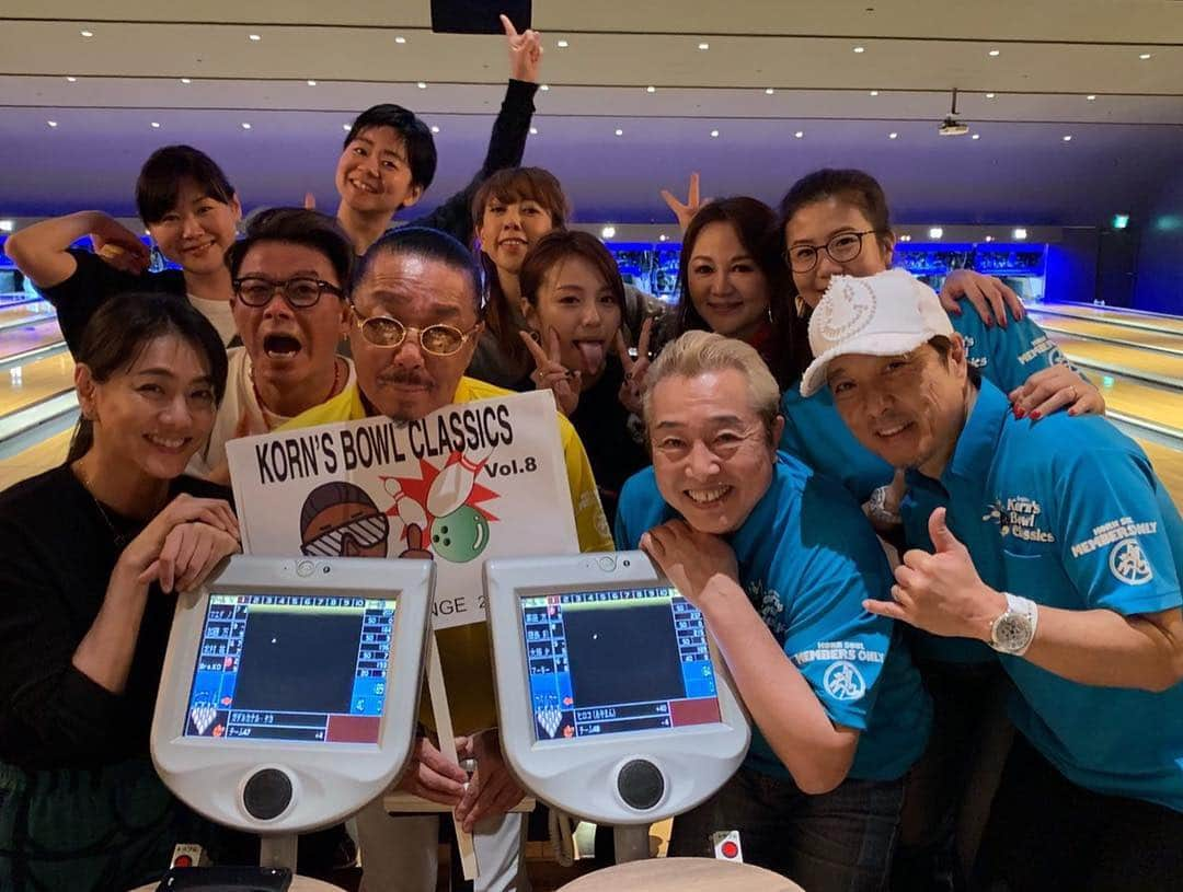 黒田アーサーさんのインスタグラム写真 - (黒田アーサーInstagram)「昨日はブラザーKORNさん主催のKORNS BOWL CLASSICS VOL8に参加しました！ほぼ毎回参加のこのボウリング大会、マジで楽しいんです！！プロボウラー、芸能人、一般の方々、 皆んなKORN兄貴を慕う人達ばかりが80人近く集まりました❣️次回は9月開催だそです！今から楽しみにしてまーす😉👍」3月18日 20時14分 - kuroda_arthur