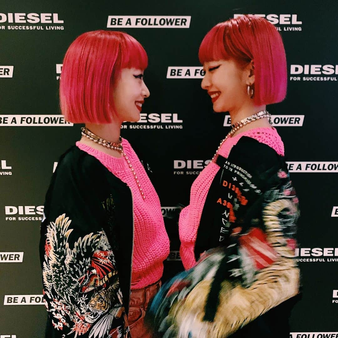 AMIさんのインスタグラム写真 - (AMIInstagram)「@diesel 💓 beafollower party in FUKUOKA⚡️💥🔥 キャンペーンにも出演している beafollowerのpartyのDJで福岡へ。 会場ではキャンペーンの映像も流れていてとっても嬉しかった❤️ 会場や演出もカッコよかった〜🌹 楽しい夜でした👯‍♀️ 遊びにきてくれた皆様ありがとう！  #beafollower #diesel」3月18日 21時19分 - amixxamiaya