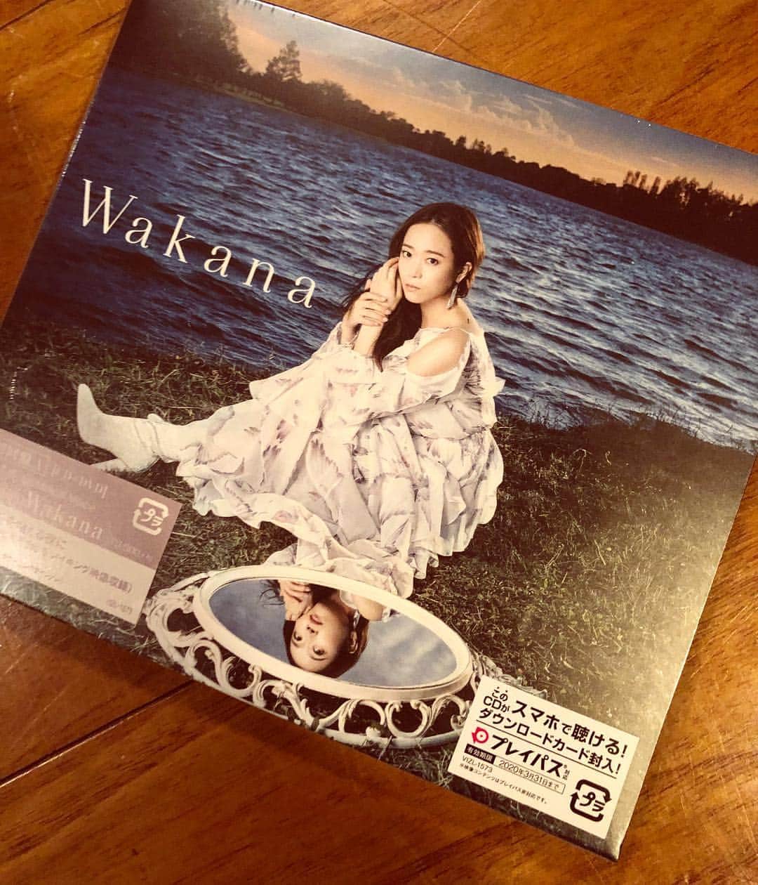 安藤裕子さんのインスタグラム写真 - (安藤裕子Instagram)「#Wakana ちゃんのアルバム届いた きこー  #記憶の人 #安藤裕子 #作らせていただきました」3月18日 21時20分 - yuko_ando
