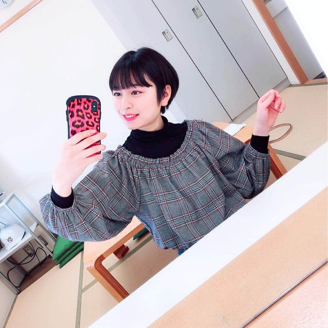 赤崎月香さんのインスタグラム写真 - (赤崎月香Instagram)「・ 収録✨ ・ 大悟さんの「わしかっ！」 って言うのが結構ツボです^^* 天てれに続き、 またご一緒にお仕事ができて嬉しいです♡  楽屋が広くてキレイ( ¨̮ )」3月18日 21時33分 - tsukika_akasaki