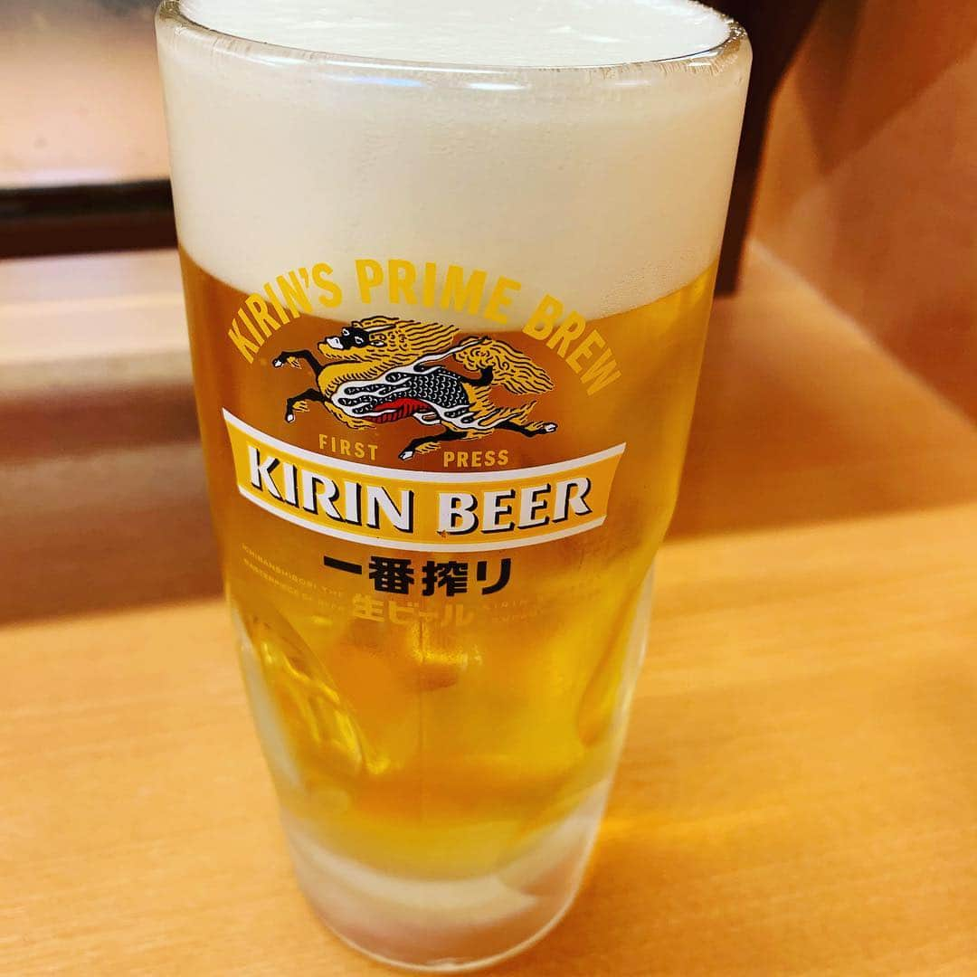 飯田カヅキさんのインスタグラム写真 - (飯田カヅキInstagram)「業務終了、即酒！  明日はレコーディング頑張ります。  #beer #ビール #一番搾り #kirin」3月18日 21時54分 - kazukiiida_strange