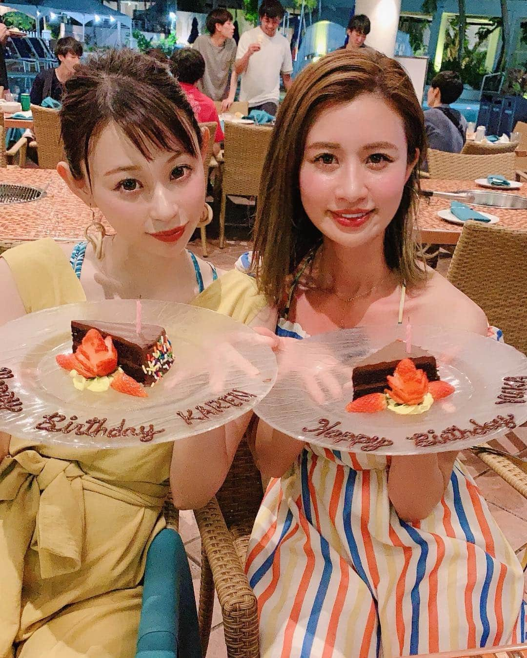 karen okajimaさんのインスタグラム写真 - (karen okajimaInstagram)「ㅤㅤㅤ ㅤㅤㅤ グアムでお祝いしてもらった時の💓💓 ひろみちゃんとこずえちゃんありがとう〜😆❤️❤️❤️ ウェスティンホテルのBBQ美味しかった😍😍 ㅤㅤㅤ #スターライトバーベキュー #ウェスティングアム #westinguam #おかじ旅行記 #グアム #Guam #岡島かれん」3月18日 22時12分 - karenokajima0318