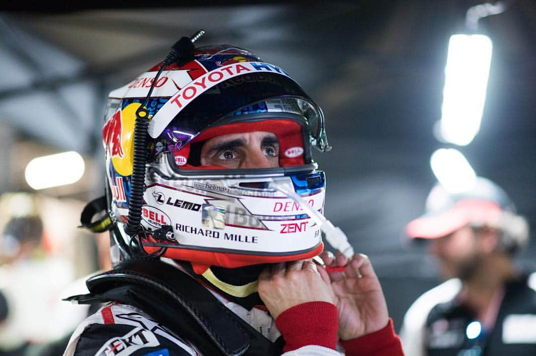 セバスチャン・ブエミさんのインスタグラム写真 - (セバスチャン・ブエミInstagram)「#1000MSebring Tb last weekend’s victory at Sebring with @toyotamotorsportgmbh ! @mood_swissring @redbull @redbullswitzerland @richardmilleofficial」3月18日 22時36分 - sebastien_buemi