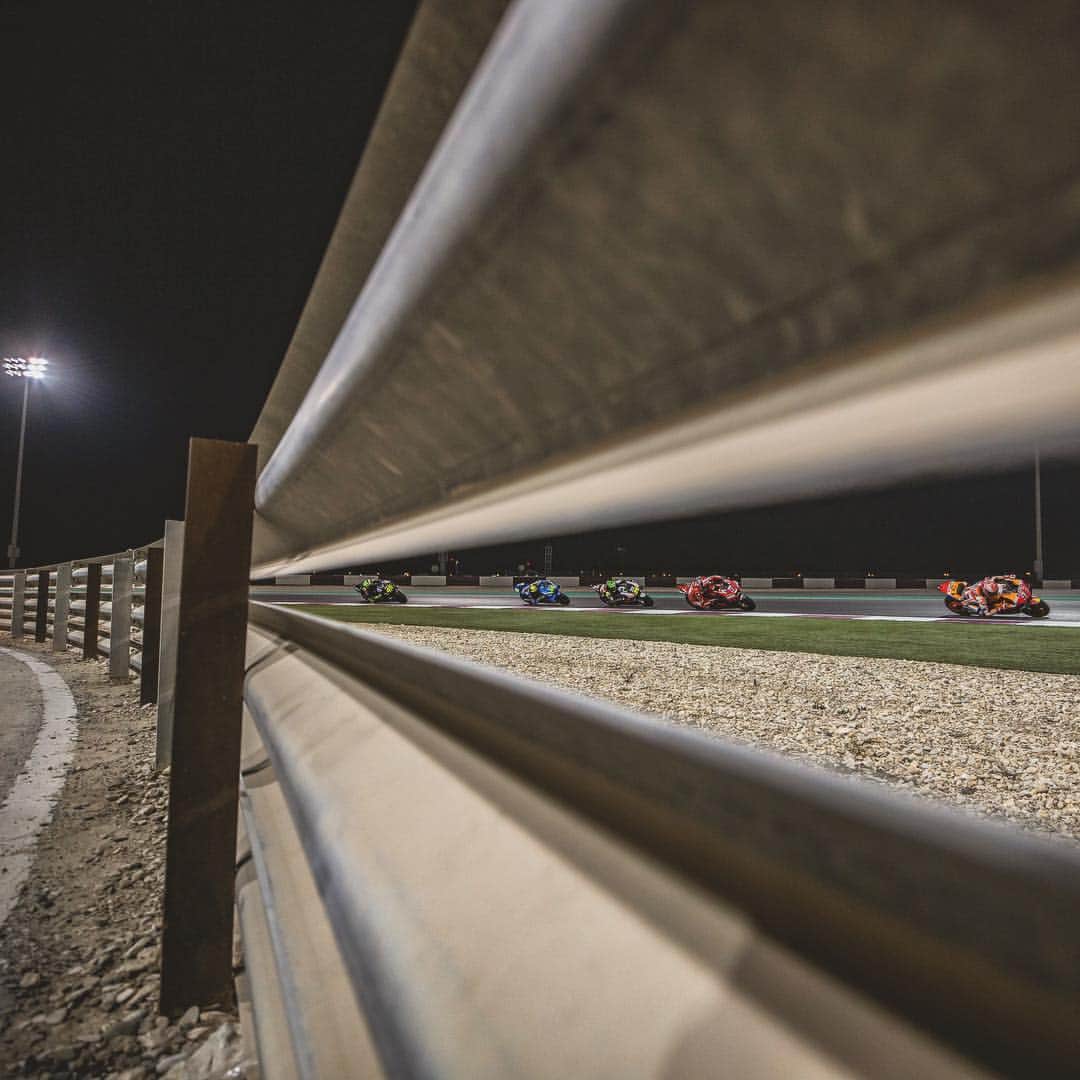 レプソル・ホンダのインスタグラム：「🔭 ⠀⠀⠀⠀⠀⠀⠀⠀⠀ #QatarGP #25RepsolHonda #Repsol #MotoGP #Honda #Racing #RepsolHonda #HRC #RC213V #MM93 #MarcMarquez #ThePowerOfDreams #Motorcycle #Qatar #MM93🐜」