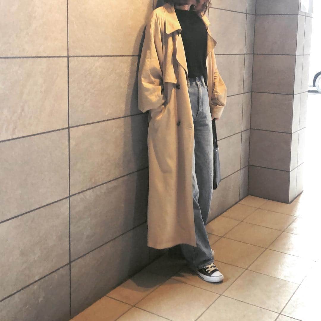 Mameさんのインスタグラム写真 - (MameInstagram)「2019年2月、妹と弟と友達の家族にそれぞれ赤ちゃんが誕生しました✨✨ 大好きな人たちが揃って2月に出産てことが凄く運命的で本当に待ち遠しかった💕 やっと3Babiesに会えました❤️❤️ 可愛いくて可愛いくてメロメロでした👶」3月18日 22時49分 - ma3me3zo3