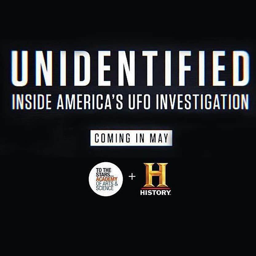 トム・デロングさんのインスタグラム写真 - (トム・デロングInstagram)「@tothestarsacademy + UFOS + THE HISTORY CHANNEL= “UNIDENTIFIED” Coming in May」3月18日 23時03分 - tomdelonge