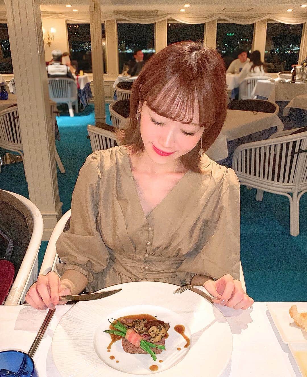 佐藤瀬奈のグルメインスタ