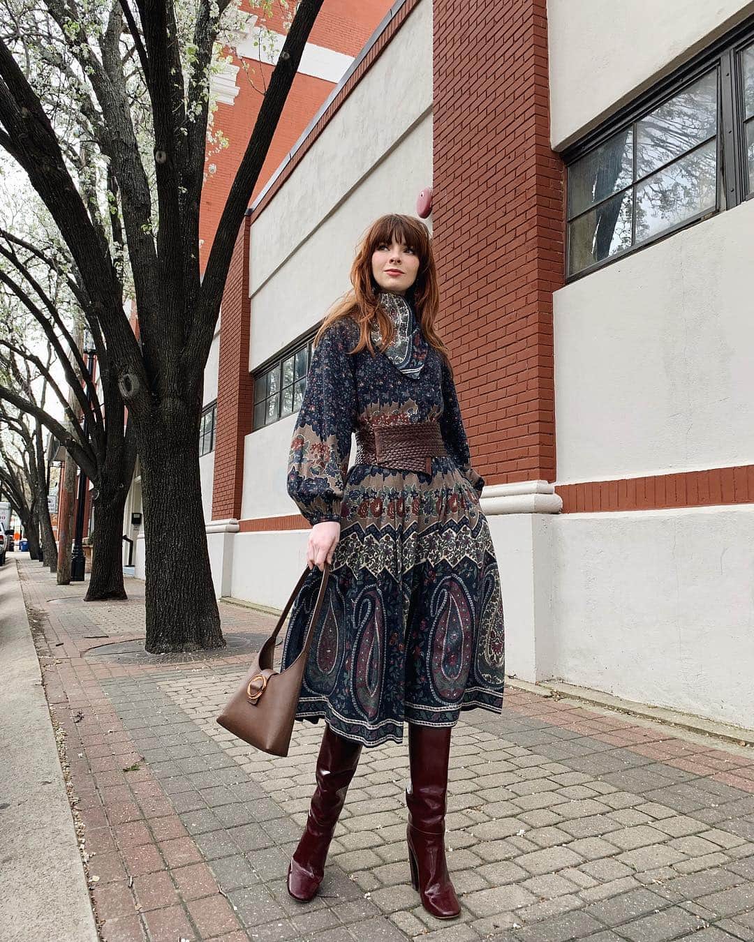 ジェーン・アルドリッジのインスタグラム：「One of my all time favorite dresses 🌹」