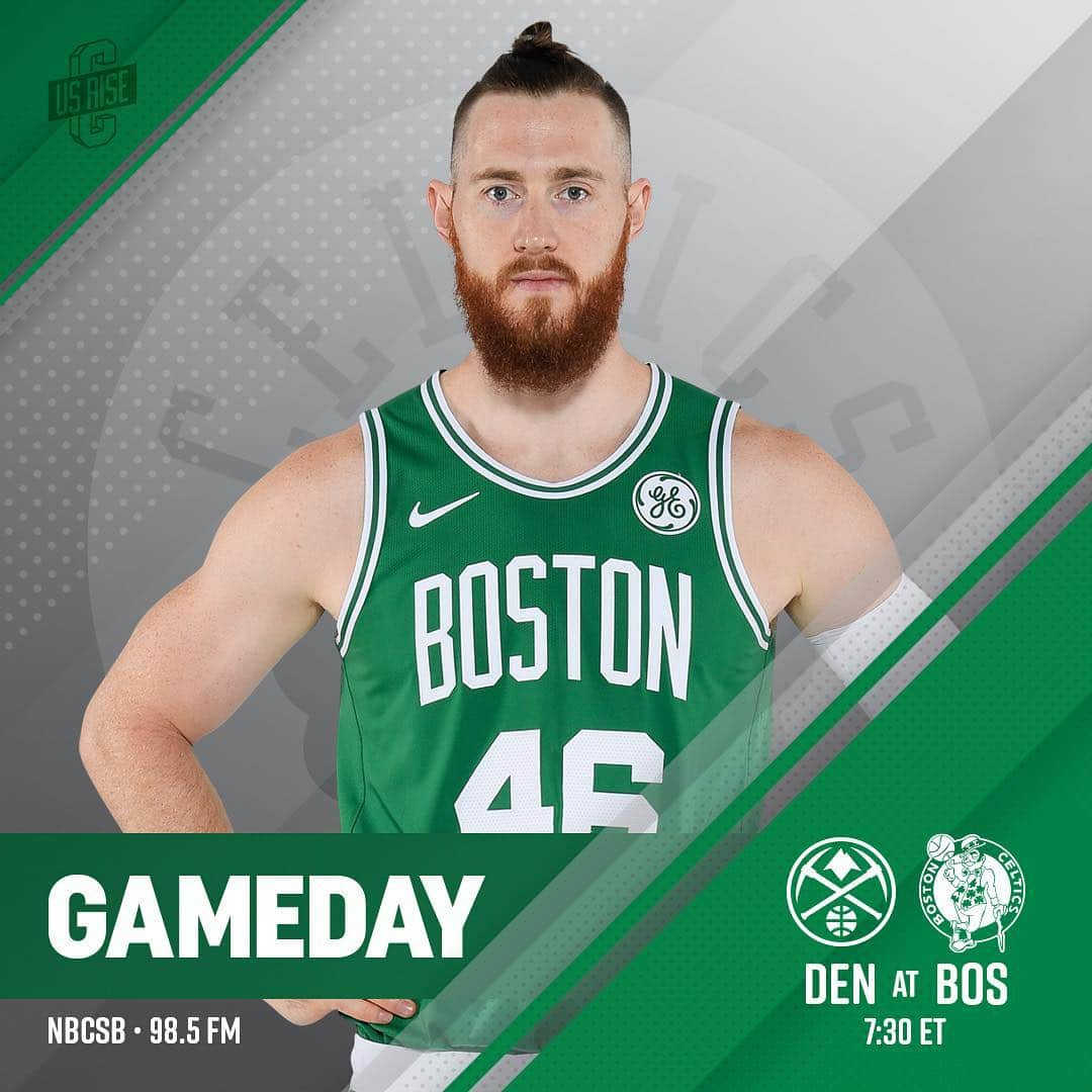 ボストン・セルティックスさんのインスタグラム写真 - (ボストン・セルティックスInstagram)「TONIGHT ☘ #Celtics vs Nuggets, 7:30 ET on @nbcsboston and 98.5FM at @tdgarden • #BOSvsDEN #RiseTogether #LetsGoCeltics」3月18日 23時29分 - celtics