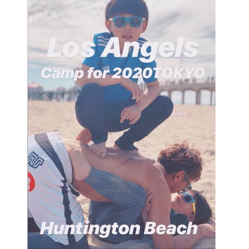 西村晃一さんのインスタグラム写真 - (西村晃一Instagram)「JAPAN 🇯🇵 🔙  LOS ANGELS🇺🇸 #losangeles  #LA #california  #huntingtonbeach  #lagunabeach  #coronadelmar  #manhattanbeach  #hermosabeach  #5つのビーチを転々と練習 #毎日アメリカの対戦相手が変わるため #アメリカのトップ選手と日々練習 #LAが一番環境がいい #コーチはブラジルのLeandro #たくさんの人にお世話になりました #みんなありがとう #また試合がないときはLAに戻って練習 #約一ヶ月半の合宿 #koichinishimura  #西村晃一 #柴田大助 #息子達も日々ボール拾いしてくれてありがとう #子供達もバレー上手くなってきた #ITEC #tamachanshop  #タマチャンショップ  #ennerre_jp  #mjg接骨院」3月19日 9時22分 - koichi.nishimura