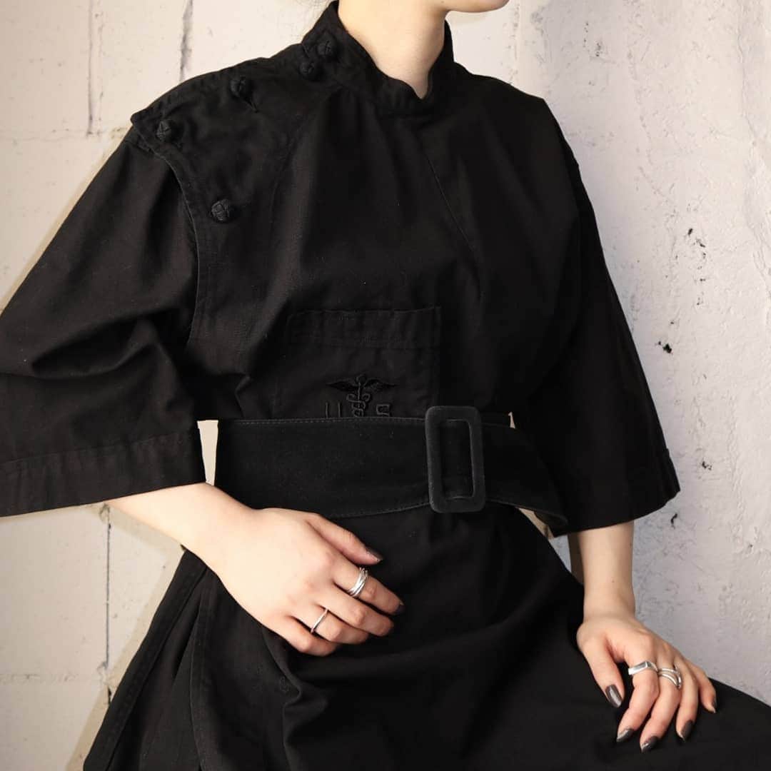吉祥寺 古着屋 Orfeoのインスタグラム：「Vintage Medical Jacket  #Orfeo #Kichijoji #Tokyo #vintage #used #fashion #coodinate #outfits  掲載商品のお問い合わせはメールにて承っております。コメント、DMでのお問い合わせは受け付けておりませんのでご了承ください。」