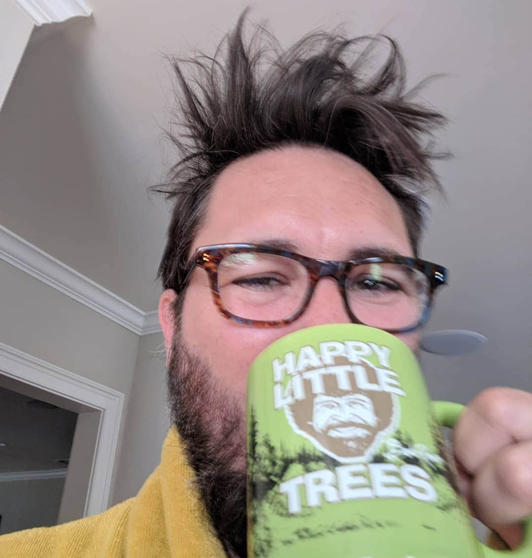 ウィル・ウィトンさんのインスタグラム写真 - (ウィル・ウィトンInstagram)「This morning's bedhead has a little birdhouse in its soul.」3月19日 1時46分 - itswilwheaton