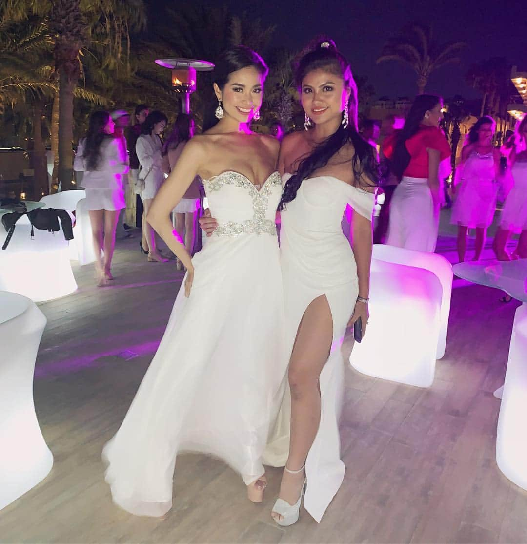 冨田七々海さんのインスタグラム写真 - (冨田七々海Instagram)「・ White party at Meraki Resort🍸 ・ What a fun night with great music, food and the beautiful people!✨ ・ ・ #missecointernational  #experienceegypt #DoItTheMerakiWay #MerakiResort #Meraki #TheMerakiTribe #Merakilous #egypt  #beauty  #missecointernational2019 #hurghada  @merakiresort  #myegypt  #loveegypt ‏ @almasahotelofficial @starscosmeticsindia @vatika_naturals @orbitb1 @drhadeel_m @dr_emadelsaie @allure_clinics @raneemclinic2 #الور ・ #エジプト #vacation #resort #luxury #リゾート #missecojapan #ミスエコインターナショナル #ミスコン #Whiteparty #partu #event #prom #ホワイトパーティー #パーティー #イベント #ドレス」3月19日 2時18分 - missecojapan