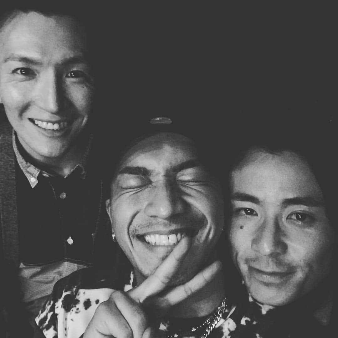 野替愁平さんのインスタグラム写真 - (野替愁平Instagram)「MIDNIGHT IN TOKYO WITH MY SPECIALIST😍🔥✨ #尊敬する兄貴」3月19日 2時22分 - sway_ldh