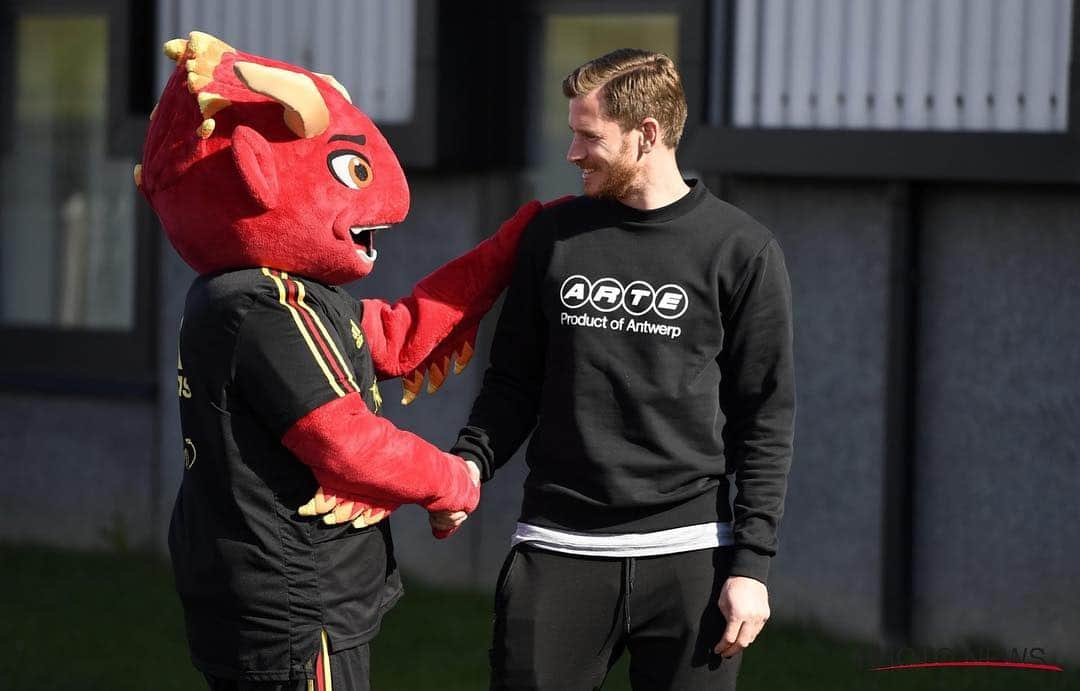 ヤン・フェルトンゲンのインスタグラム：「National team time...🇧🇪 @belgianreddevils @arteantwerp」
