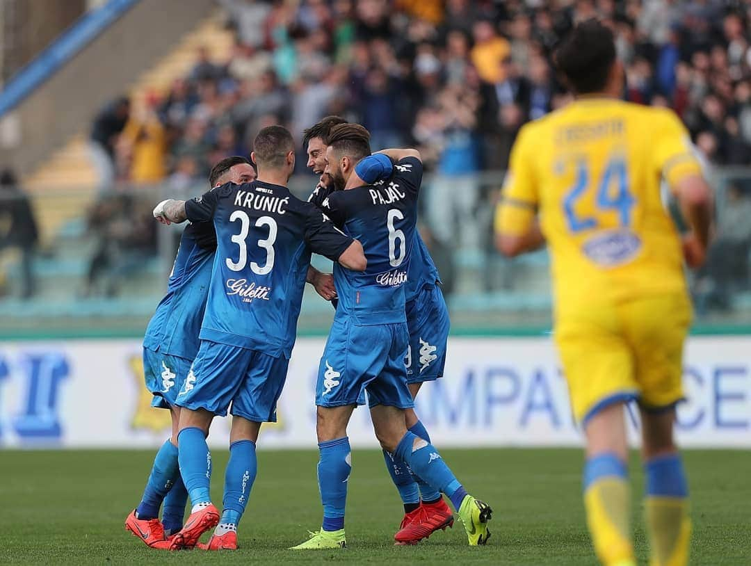 エンポリFCさんのインスタグラム写真 - (エンポリFCInstagram)「⚽ "Sono molto felice e lo dedico alla mia famiglia": primo gol con la maglia azzurra e primo gol in Serie A ieri per @pajke_1105 📸📸📸」3月19日 2時47分 - empoli_fc_official