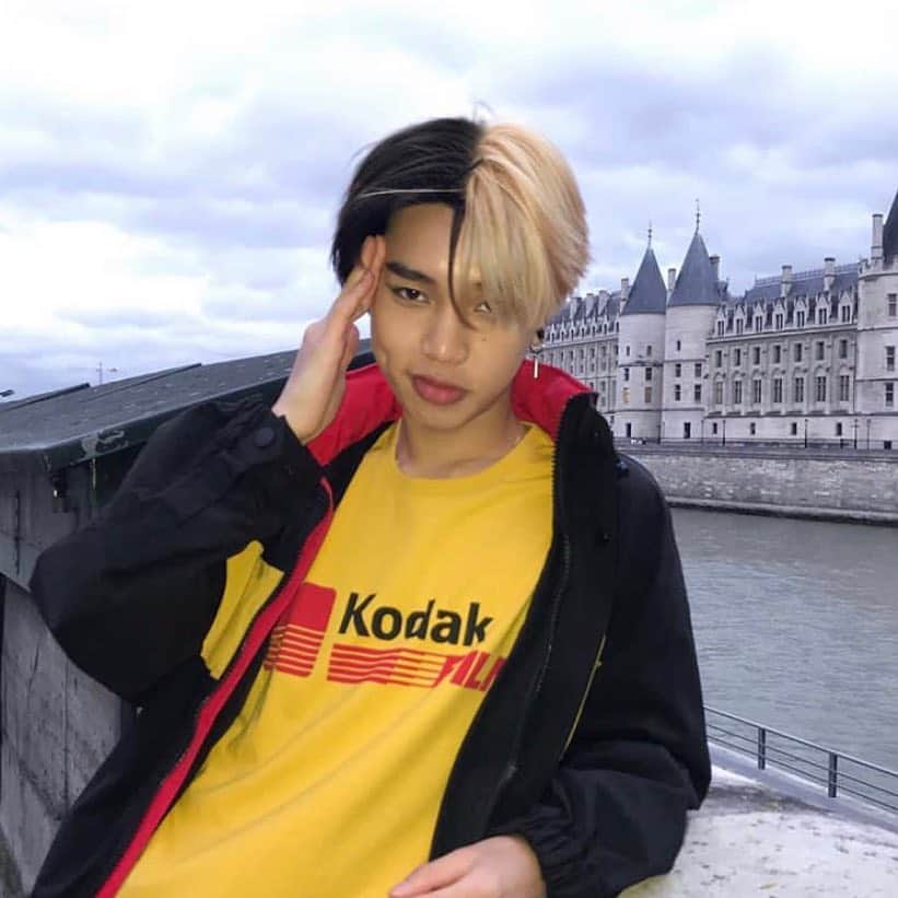 イレブンパリのインスタグラム