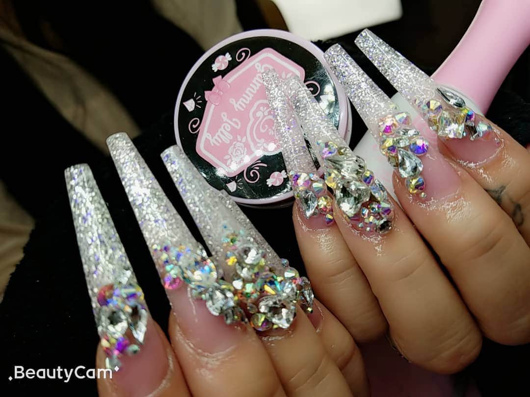 Max Estradaさんのインスタグラム写真 - (Max EstradaInstagram)「Enailcouture.com sculpture nails using our famous cotton candy monomer eternal beige powder mixed with bubble gum and cupid for the free edge ! Seal with shinee ! Made in the USA !!! Diamond-holic 1 and 11 with gummy gel #ネイル #nailpolish #nailswag #nailaddict #nailfashion #nailartheaven #nails2inspire #nailsofinstagram #instanails #naillife #nailporn #gelnails #gelpolish #stilettonails #nailaddict #nail #💅🏻 #nailtech#nailsonfleek #nailartwow #네일아트 #nails #nailart #notd #makeup #젤네일  #glamnails #nailcolor  #nailsalon #nailsdid #nailsoftheday Enailcouture.com happy gel is like acrylic and gel had a baby ! Perfect no mess application, candy smell and no airborne dust ! Enailcouture.com」3月19日 3時24分 - kingofnail
