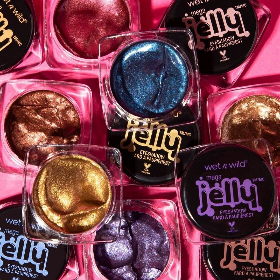 wet'n wild beautyさんのインスタグラム写真 - (wet'n wild beautyInstagram)「Grab our Mega Jelly Eyeshadows for a fun, gel-like texture that gives you the most metallic look with ease! 😎 You can find them now at wetnwildbeauty.com and @UltaBeauty!✨⠀⠀⠀⠀⠀⠀⠀⠀⠀ ⠀⠀⠀⠀⠀⠀⠀⠀⠀ #wetnwildbeauty #crueltyfree #makeup #beauty #vegan #veganbeauty」3月19日 4時15分 - wetnwildbeauty