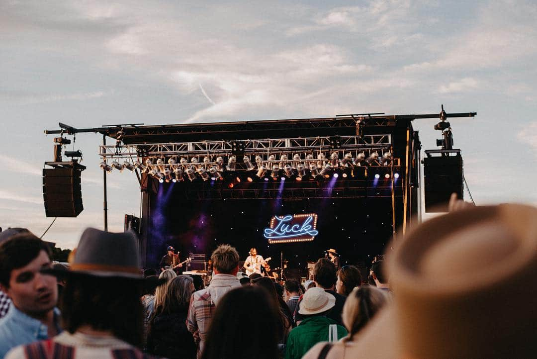 ASCAPさんのインスタグラム写真 - (ASCAPInstagram)「We just got back from #LuckReunion & we're celebrating our new partnership with the festival, called Luck Embassy - a unique artist-facing portal geared toward helping musicians where it counts, to support past & future @luckreunion artists.」3月19日 4時26分 - ascap