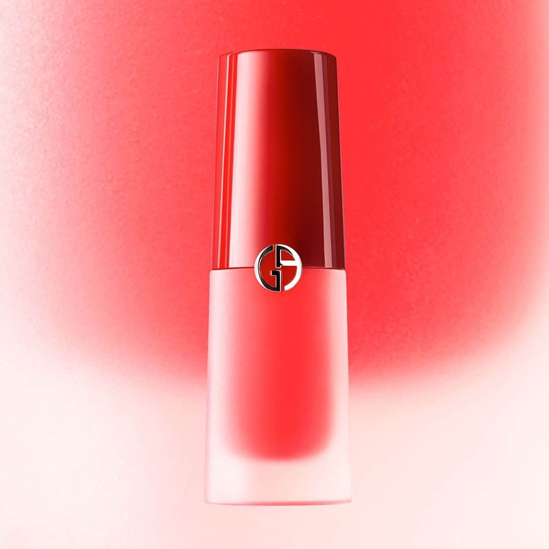 Armani Beautyさんのインスタグラム写真 - (Armani BeautyInstagram)「LIP MAGNET in shade 407 "Ruby", as part of the LIP FREEZE collection, combines captivating color with a no makeup feel.  #ArmaniBeauty #LipFreeze #LipMagnet #makeup」3月19日 7時00分 - armanibeauty