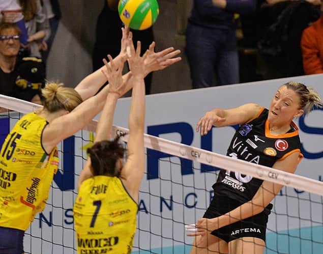 USA Volleyballのインスタグラム