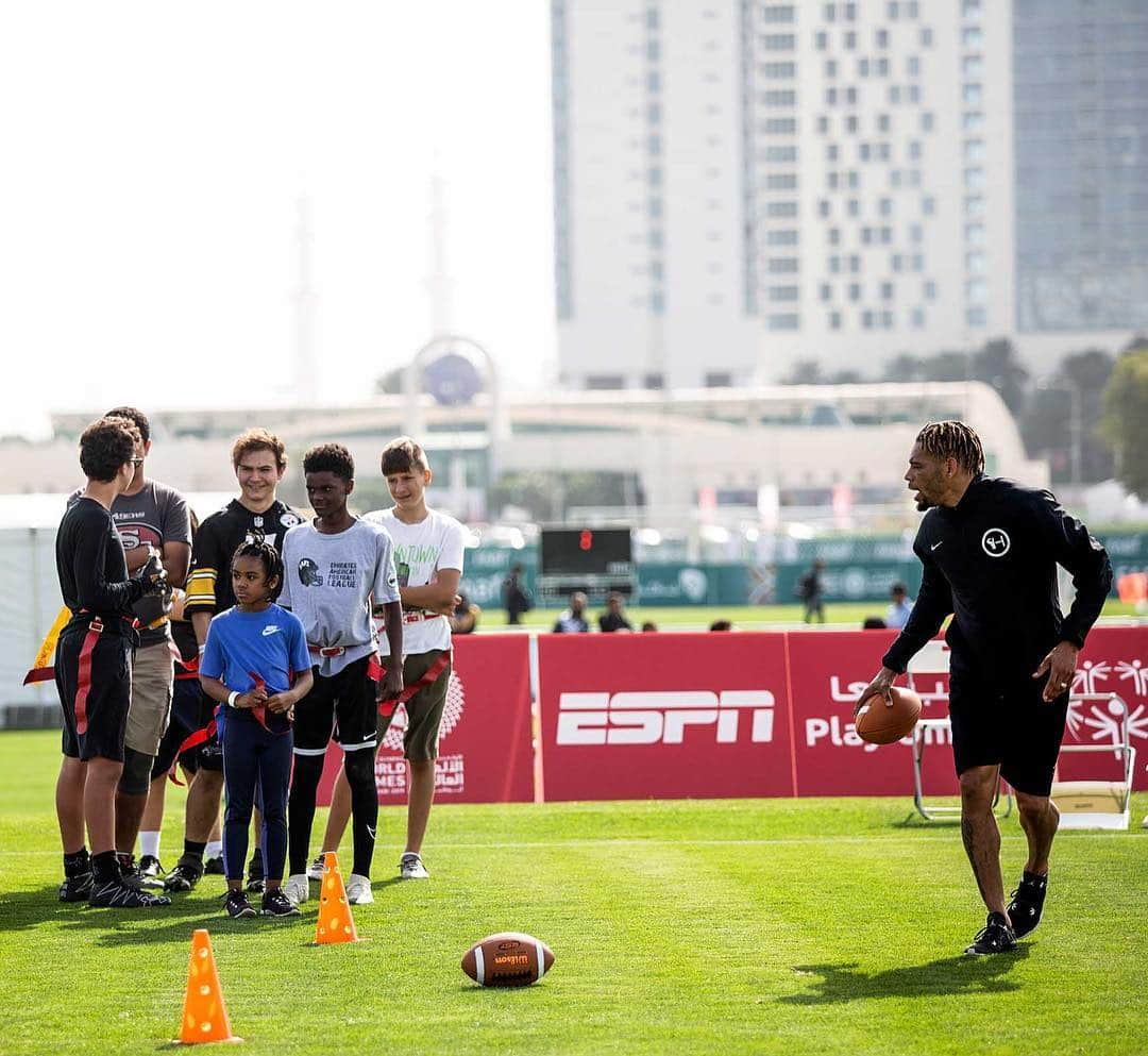 ピッツバーグ・スティーラーズさんのインスタグラム写真 - (ピッツバーグ・スティーラーズInstagram)「Joe Haden hosted a Unified flag football clinic to promote inclusion in sports while in Abu Dhabi for @worldgamesad as a @specialolympics Global Ambassador. #ChooseToInclude」3月19日 7時34分 - steelers