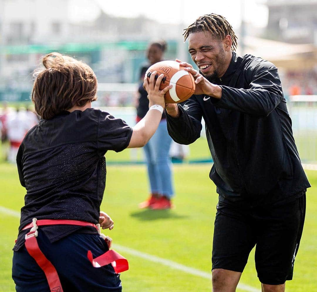 ピッツバーグ・スティーラーズさんのインスタグラム写真 - (ピッツバーグ・スティーラーズInstagram)「Joe Haden hosted a Unified flag football clinic to promote inclusion in sports while in Abu Dhabi for @worldgamesad as a @specialolympics Global Ambassador. #ChooseToInclude」3月19日 7時34分 - steelers