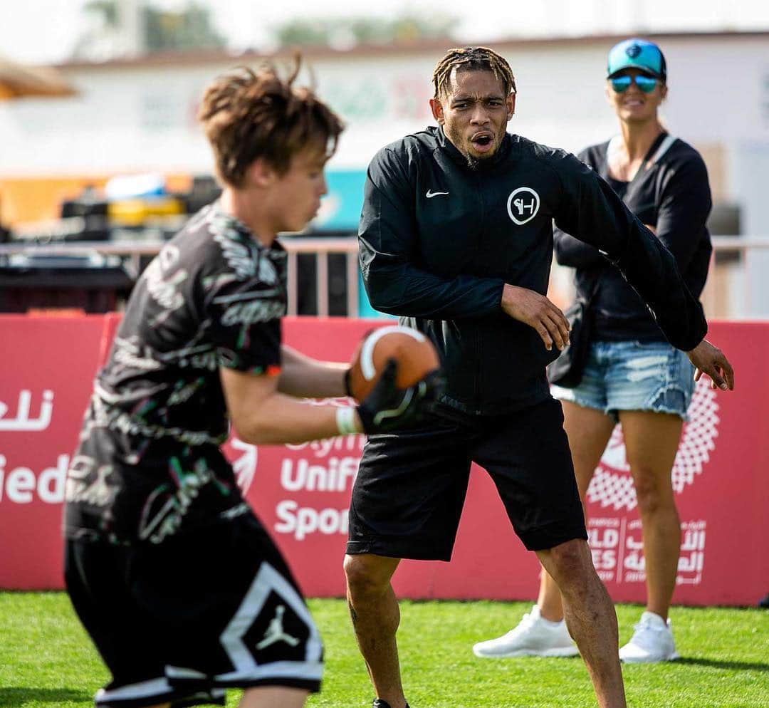 ピッツバーグ・スティーラーズさんのインスタグラム写真 - (ピッツバーグ・スティーラーズInstagram)「Joe Haden hosted a Unified flag football clinic to promote inclusion in sports while in Abu Dhabi for @worldgamesad as a @specialolympics Global Ambassador. #ChooseToInclude」3月19日 7時34分 - steelers