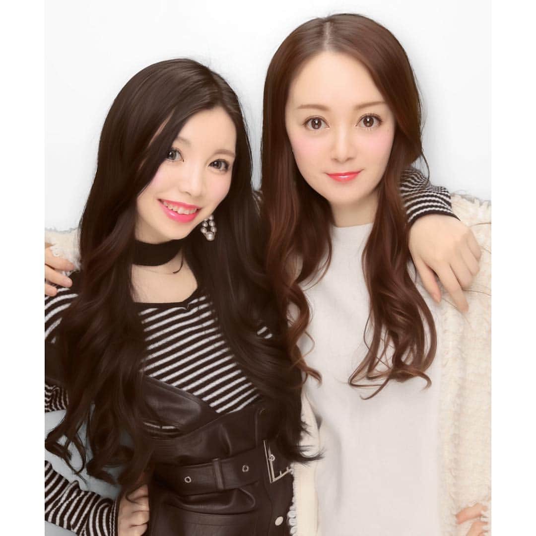 野崎夏帆のインスタグラム：「💄﻿ ﻿ 美女と初デートできて楽しかった！﻿ 時間足らなかったよね…(笑)﻿ 一緒にお酒も飲めて嬉しかった🎶 ﻿ またすぐ会いましょう😉﻿ ﻿ #プリクラ﻿ #サンリオピューロランド わず﻿ #キティさん﻿ #美女とデート」