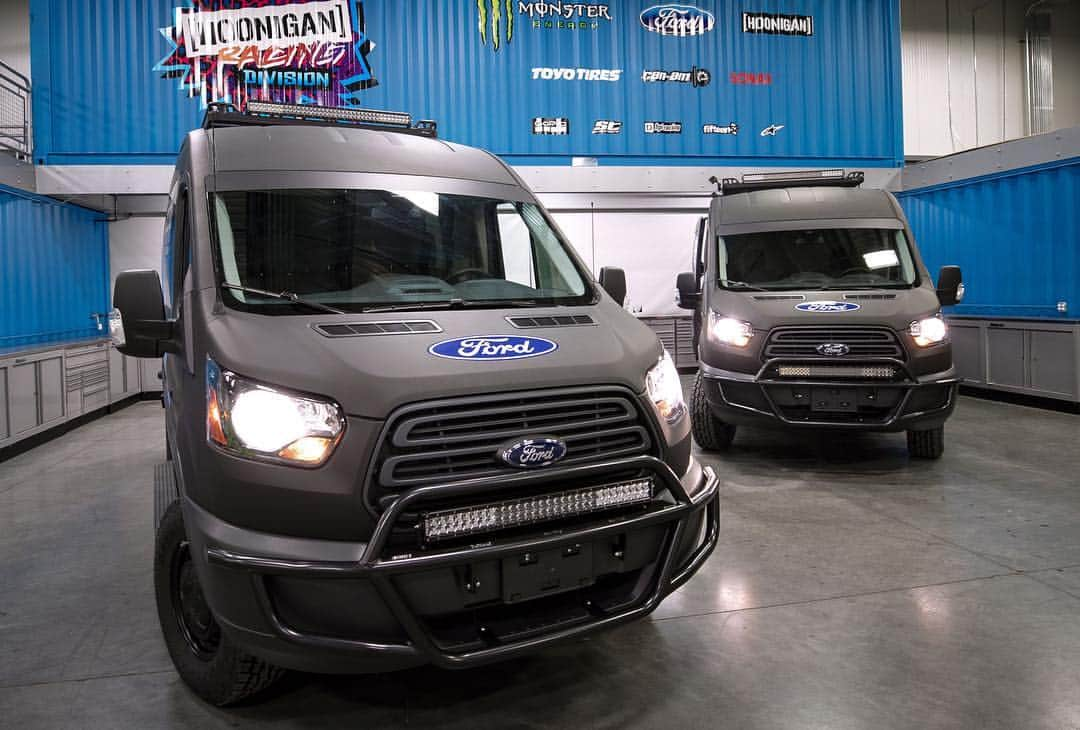 ケン・ブロックさんのインスタグラム写真 - (ケン・ブロックInstagram)「Hauling a rally team around the world takes a tough vehicle that's ready for any terrain or weather condition. We upfitted our Ford Transit service vans with real 4x4, a 2" lift, meaty Toyo truck tires, ultra-bright Rigid light bars and a tea kettle. Wait, what? Yep! Watch the video via the link in my bio and see why. #TeaTime #FordTransit #CossieWorldTour」3月19日 8時49分 - kblock43