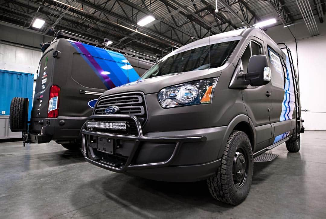 ケン・ブロックさんのインスタグラム写真 - (ケン・ブロックInstagram)「Hauling a rally team around the world takes a tough vehicle that's ready for any terrain or weather condition. We upfitted our Ford Transit service vans with real 4x4, a 2" lift, meaty Toyo truck tires, ultra-bright Rigid light bars and a tea kettle. Wait, what? Yep! Watch the video via the link in my bio and see why. #TeaTime #FordTransit #CossieWorldTour」3月19日 8時49分 - kblock43