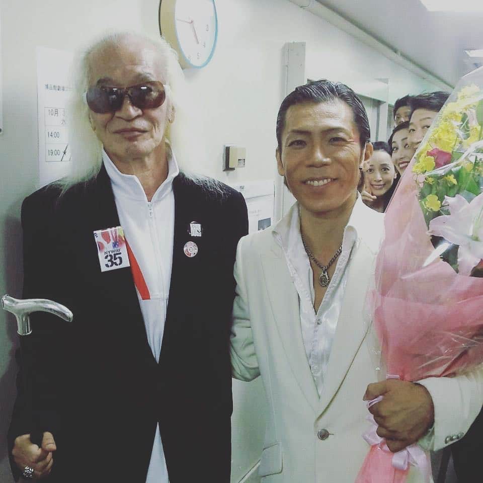 火口秀幸のインスタグラム：「‪元々は #博品館劇場 #伊藤会長様 を 通じて ‬ ‪お付き合いさせて頂き‬ ‪#結婚式 も #舞台 も 本当に 沢山 #応援 して下さいました。‬ ‪根が優しくて 少年のようで #格好良い兄貴 ‬ ‪#カリスマ だった #内田裕也 さん‬ ‪#ありがとうございました‬ ‪#合掌‬」