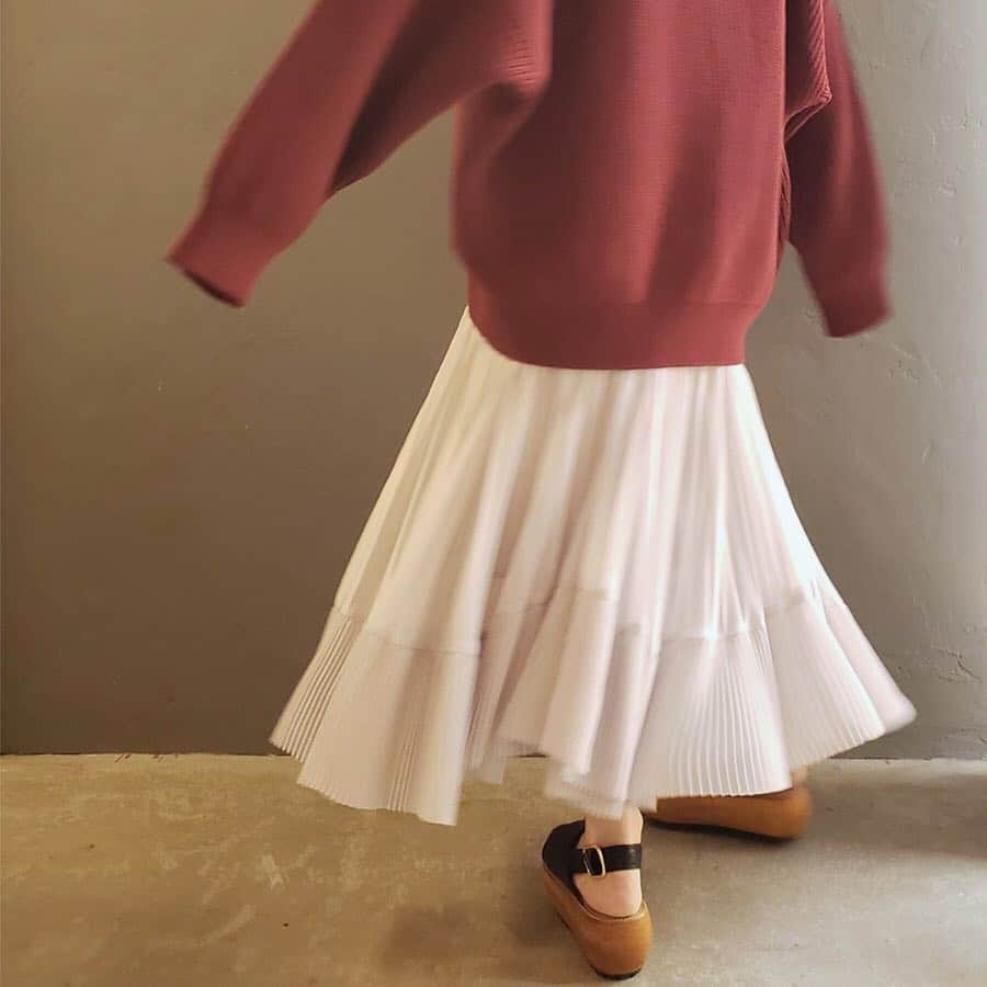 のインスタグラム：「<JOURNAL STANDARD> skirt ¥17,000+tax code:19060400924010  #journalstandard  #baycrews #ladies #womenswear #fashion」