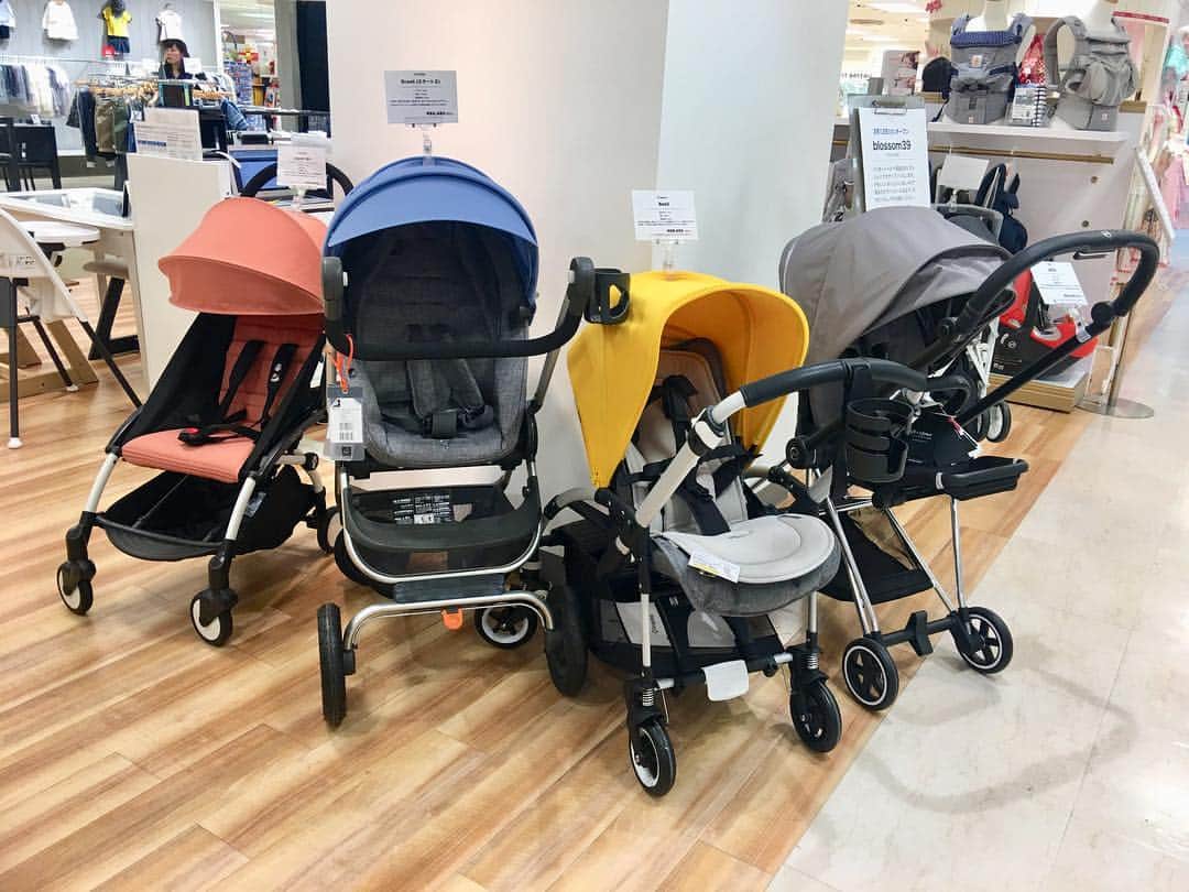 blossom39_officialさんのインスタグラム写真 - (blossom39_officialInstagram)「『blossom39 そごう横浜店』がオープン致しました〜♫ こちらの店舗では、ベビーカー・抱っこ紐・ハイチェアのみのお取扱いとなっております。人気のドッカトットも、近日中に展示がスタートしますよ☆ 出産準備に必要なアイテムを色々お試し下さいね。 横浜にお越しの際は、是非そごう横浜店8階にも足をお運び下さい！ スタッフ一同お待ちしております♡  #blossom39#ブロッサム39#そごう横浜店#横浜#ベビーカー#抱っこ紐#ハイチェア#出産準備#赤ちゃんのいる生活」3月19日 18時47分 - blossom39_official