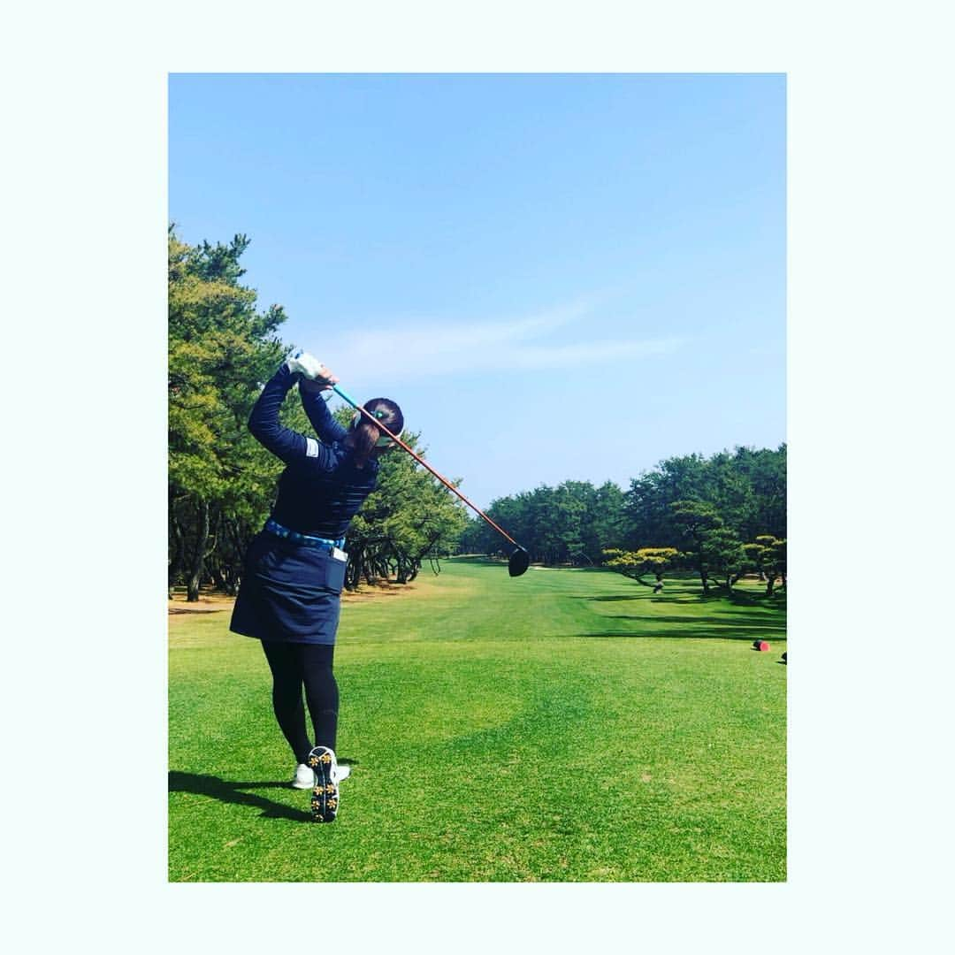 青山加織さんのインスタグラム写真 - (青山加織Instagram)「☆ 皆様〜 私のLPGA開幕戦決まりました！ ☆ #ステップアップツアー 4/12~14 #hanasakaladiesyanmargolftournament  4/25~27 #九州みらい建設グループレディースゴルフトーナメント ☆ #レギュラーツアー 4/19~21 #kkt杯バンテリンレディスオープン  です😉 3試合連続での試合になります！  数少ない試合で成績が残せるよう、しっかり頑張ります！！！ #女子プロゴルファー #LPGA #リクルートエグゼクティブエージェント  #シモンズベッド #dunlop #asics #エフィカス #デルソルゴルフ」3月19日 18時54分 - kaoriaoyama_official