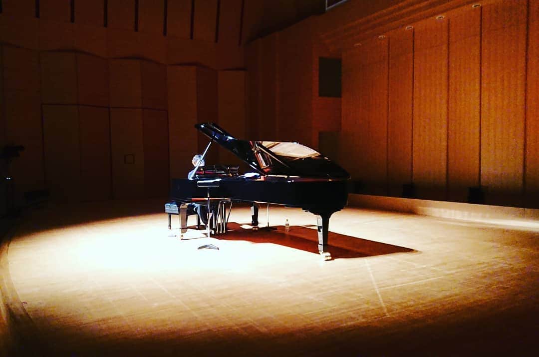大井健さんのインスタグラム写真 - (大井健Instagram)「岡崎市での鍵盤男子コンサート。 Soldoutありがとうございました✨ ジュトゥヴと献呈、いい曲だったでしょ。ね。」3月19日 19時12分 - takeshioi_pf